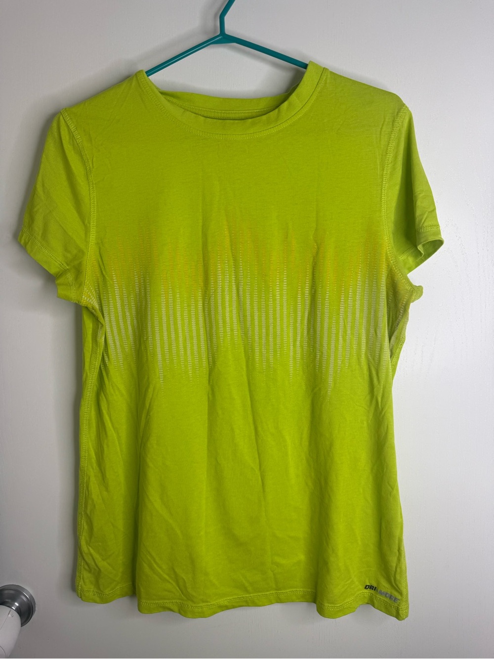 🔥2 for $10🔥Athletic Works Neon Green Women's Performance Tee XL